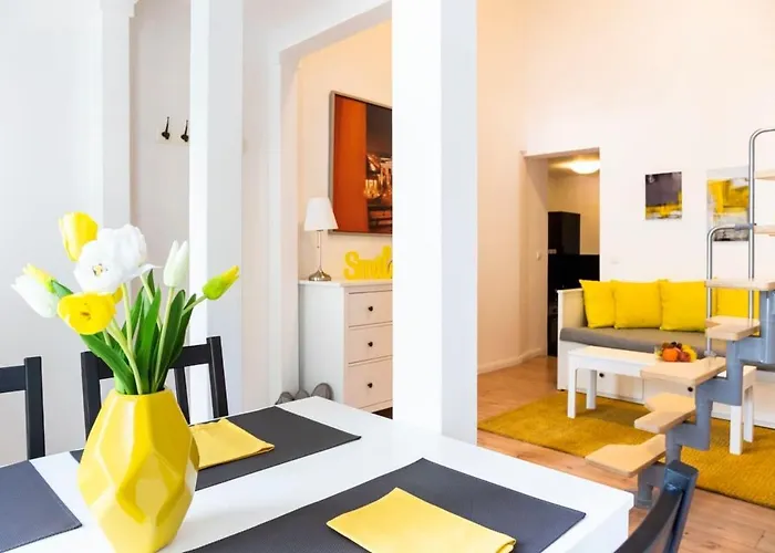 Spacious Loft Style Studio In Berlin Wilmersdorf