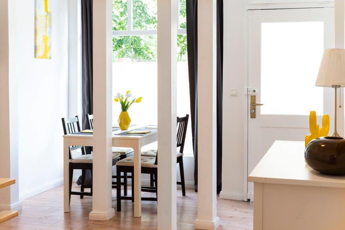 Spacious Loft Style In Wilmersdorf Apartment *