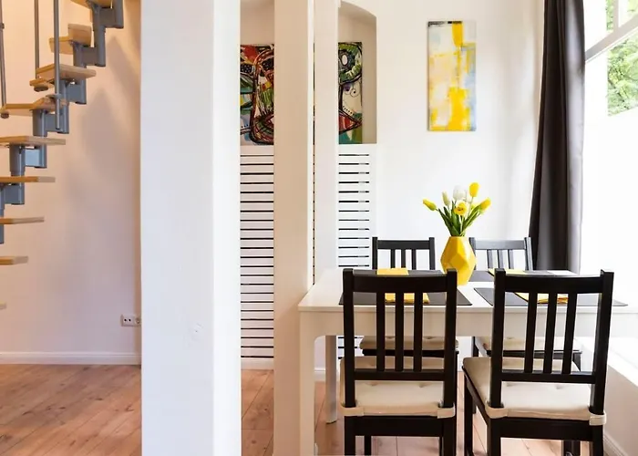 Spacious Loft Style Studio In Berlin Wilmersdorf