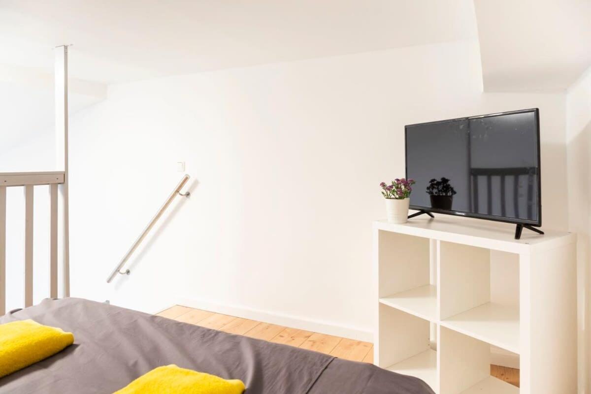 Spacious Loft Style In Wilmersdorf Апартаменты