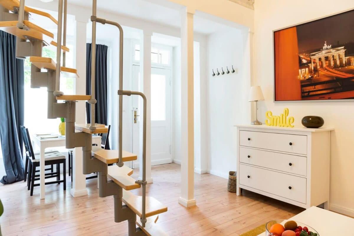 Spacious Loft Style In Wilmersdorf Берлин